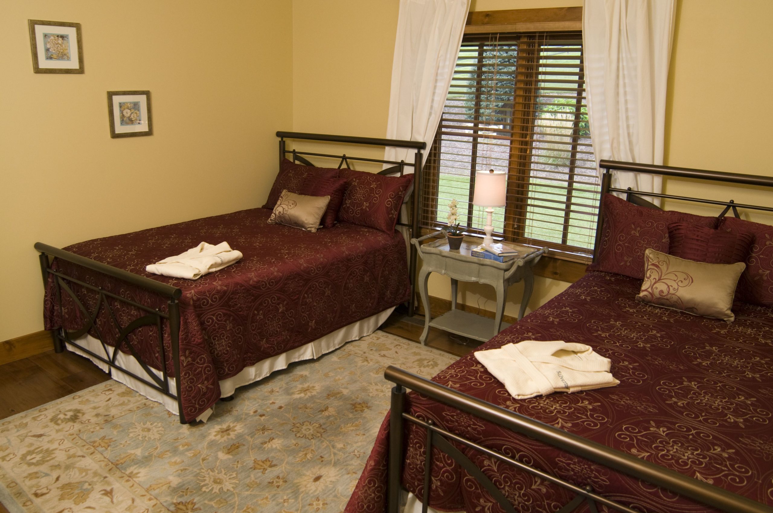 Shared bedroom at Silvermist